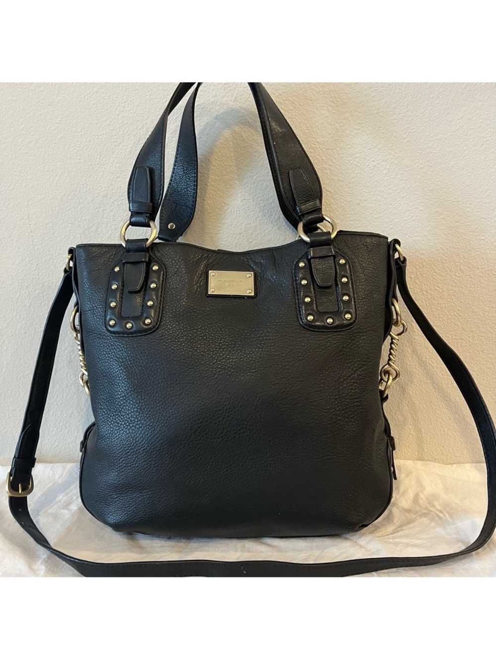 MICHAEL KORS Black Astor Studded Greenwich Big Valley Tote Laptop Shoulder Bag